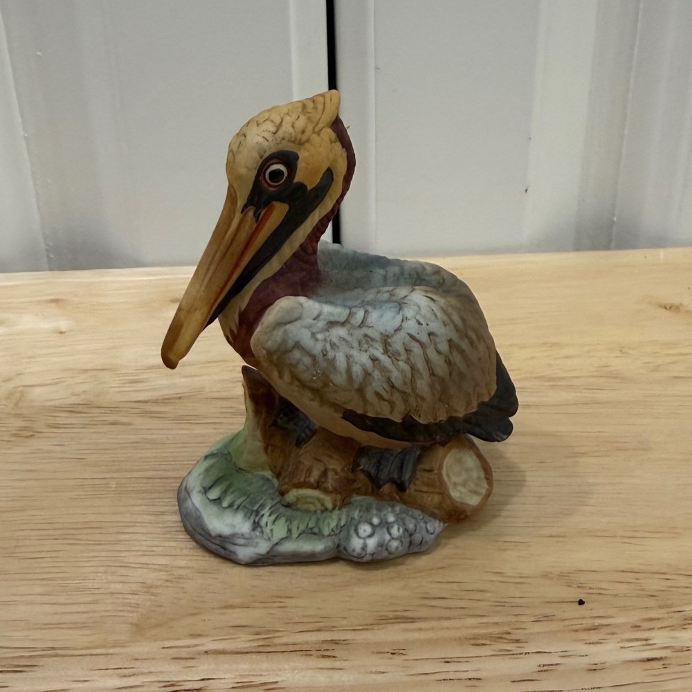 Vintage 1983 Lefton China Hand Painted 3" Pelican Figurine